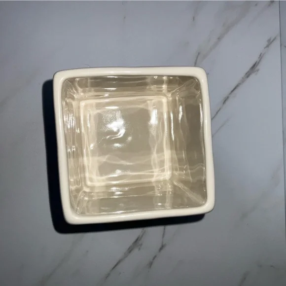 Rae Dunn brush holder/ pencil holder - Picture 3 of 4